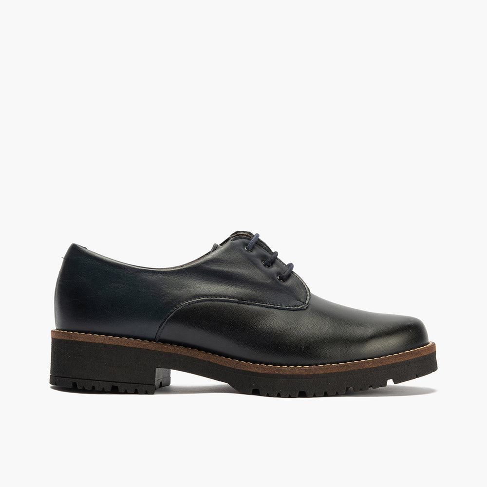 Blucher en Napa con cordones de mujer color marino