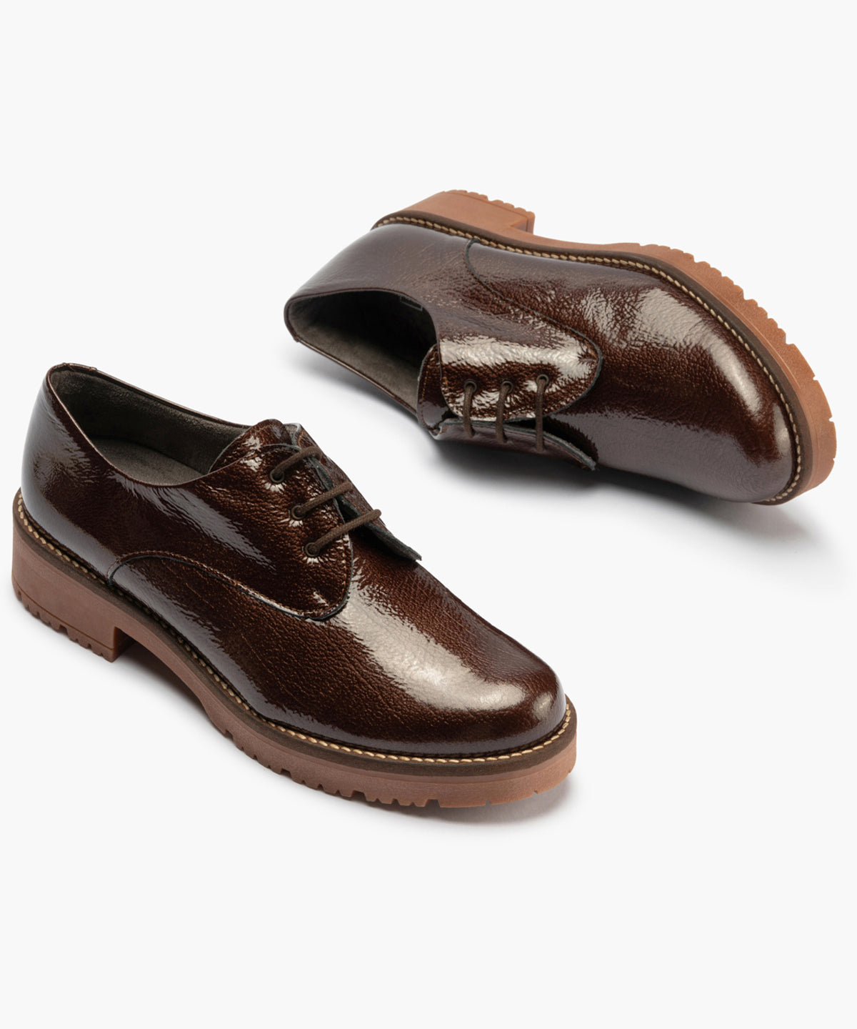Blucher en Charol con cordones de mujer color marron