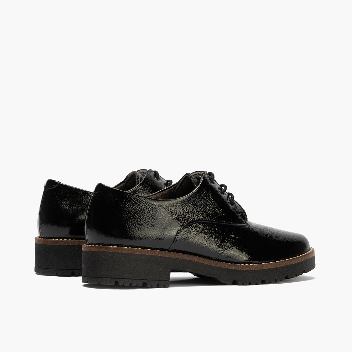 Blucher en Charol con cordones de mujer color negro