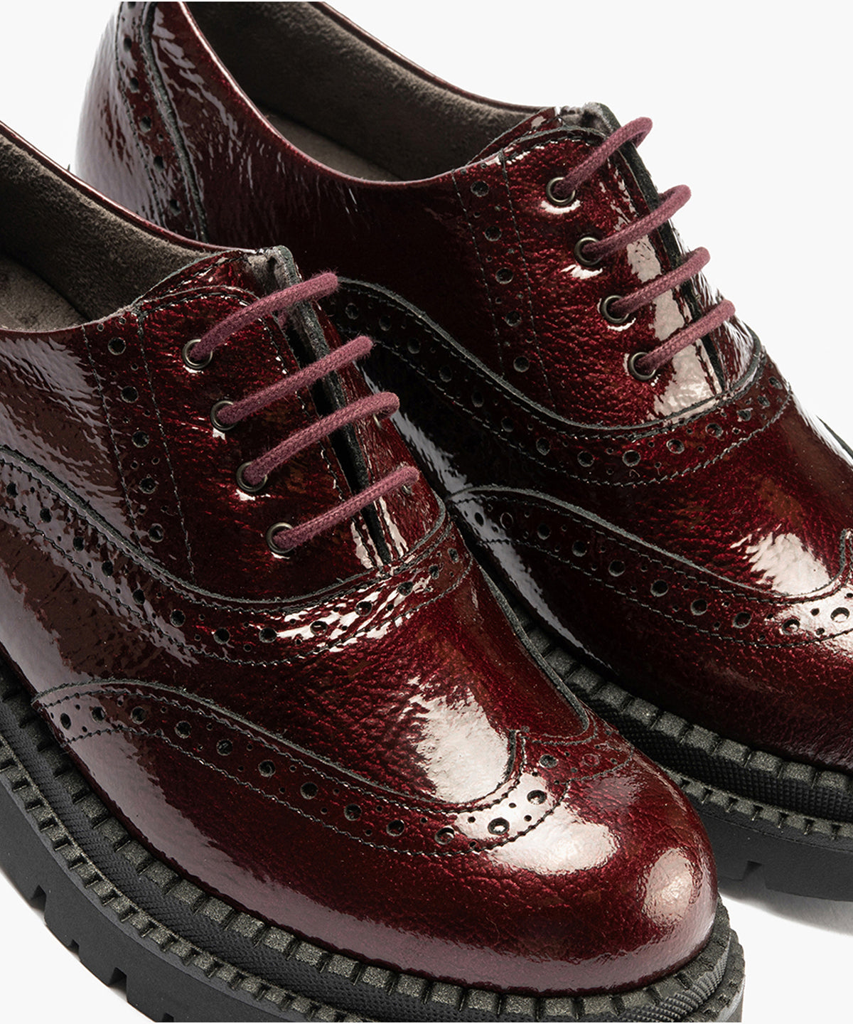 Ingles en Charol con cordones de mujer color burdeos