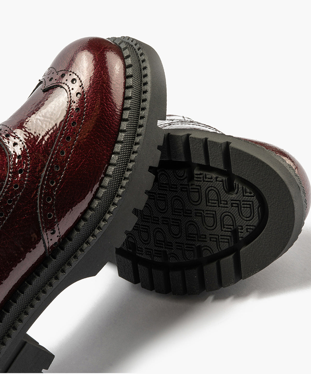 Ingles en Charol con cordones de mujer color burdeos
