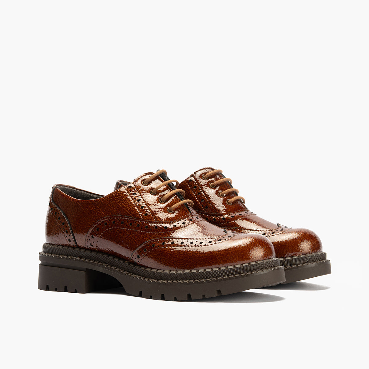 Ingles en Charol con cordones de mujer color cuero