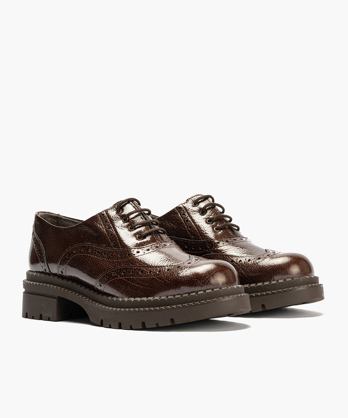 Ingles en Charol con cordones de mujer color marron