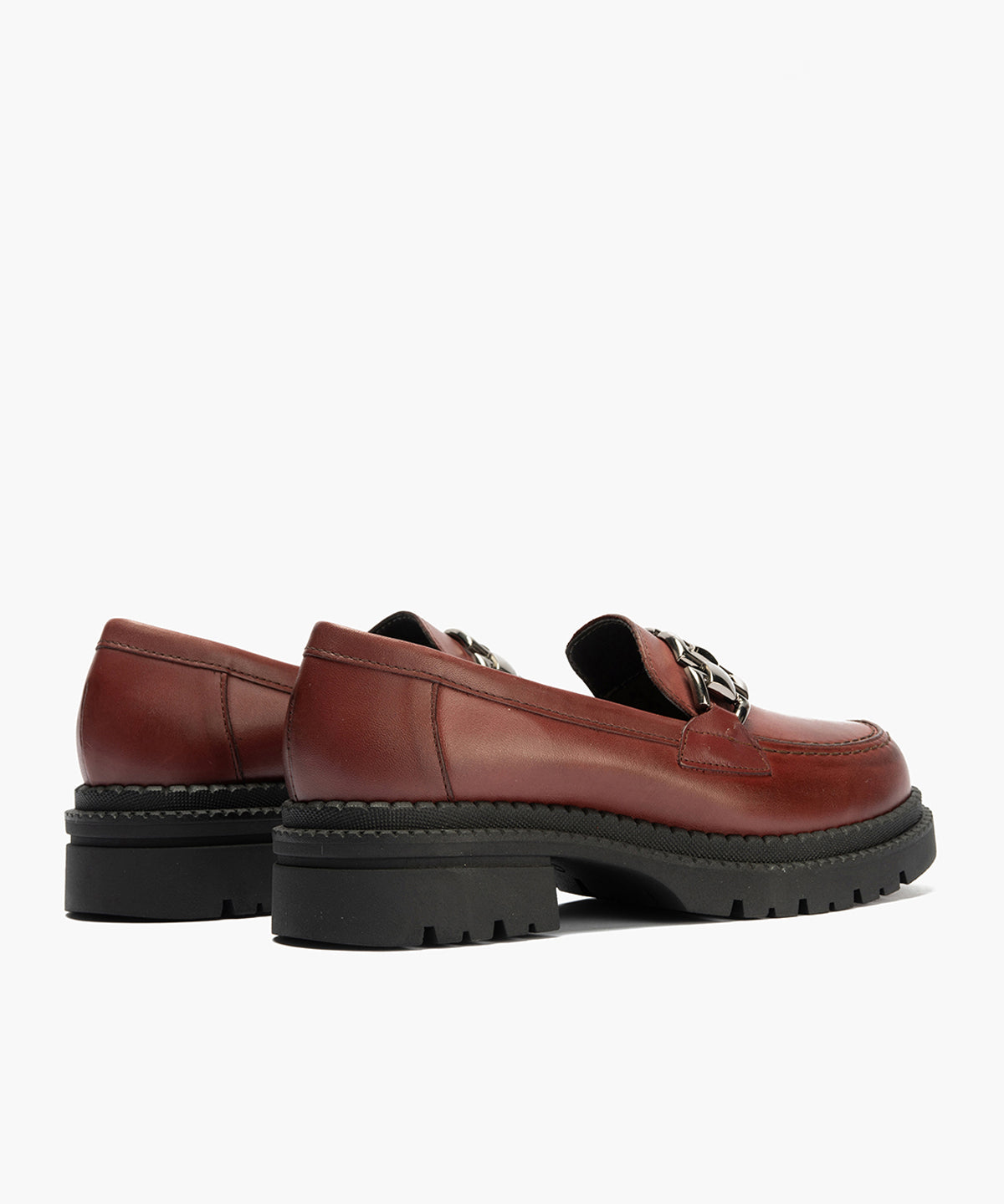 Mocasín en Napa con adorno de mujer color burdeos