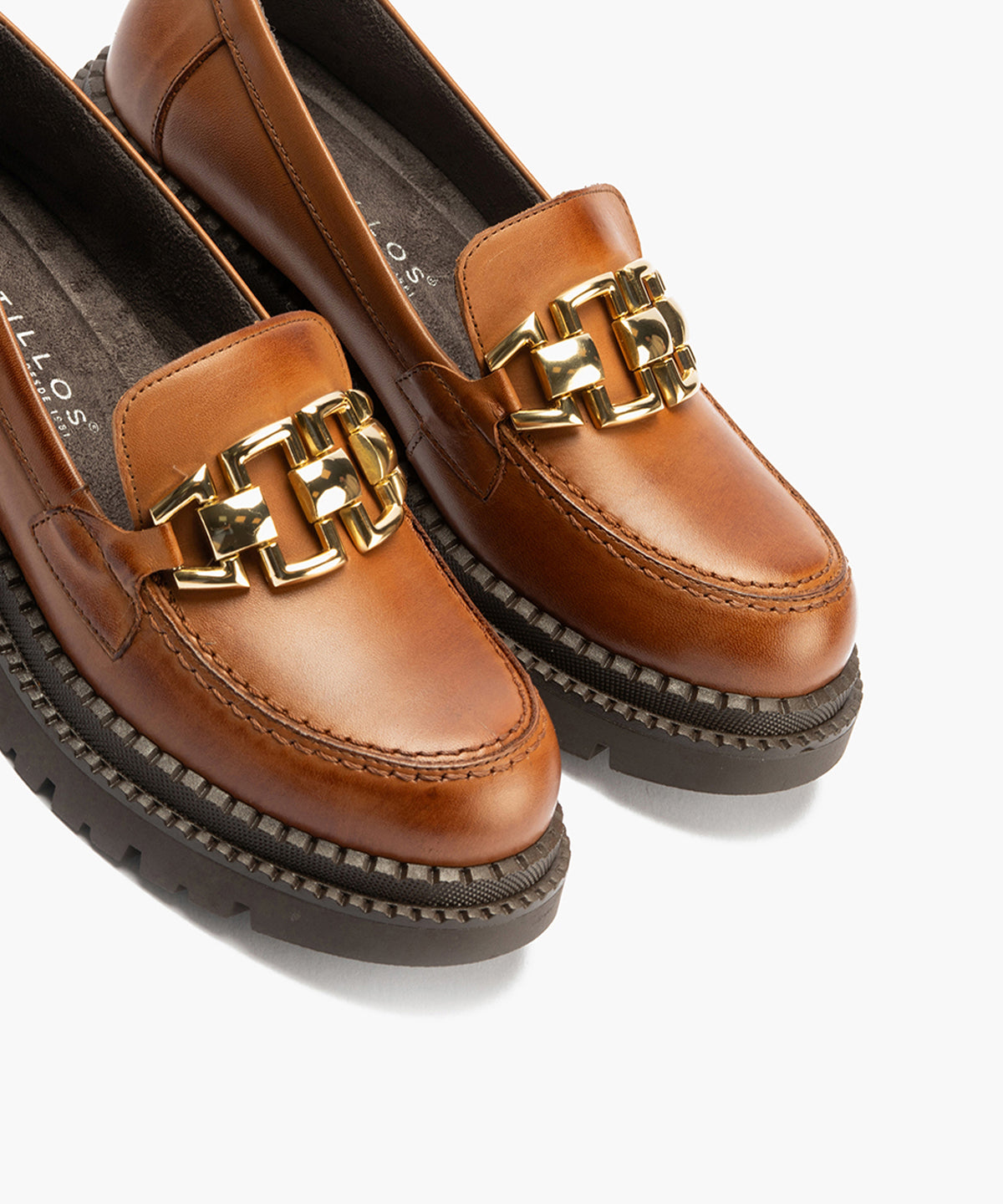 Mocasín en Napa con adorno de mujer color cuero