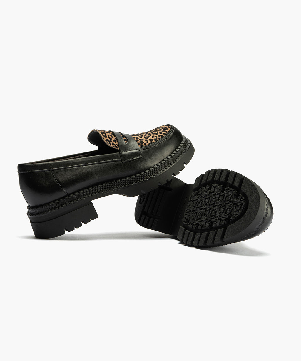 Mocasín Combinado con leopardo de mujer color negro