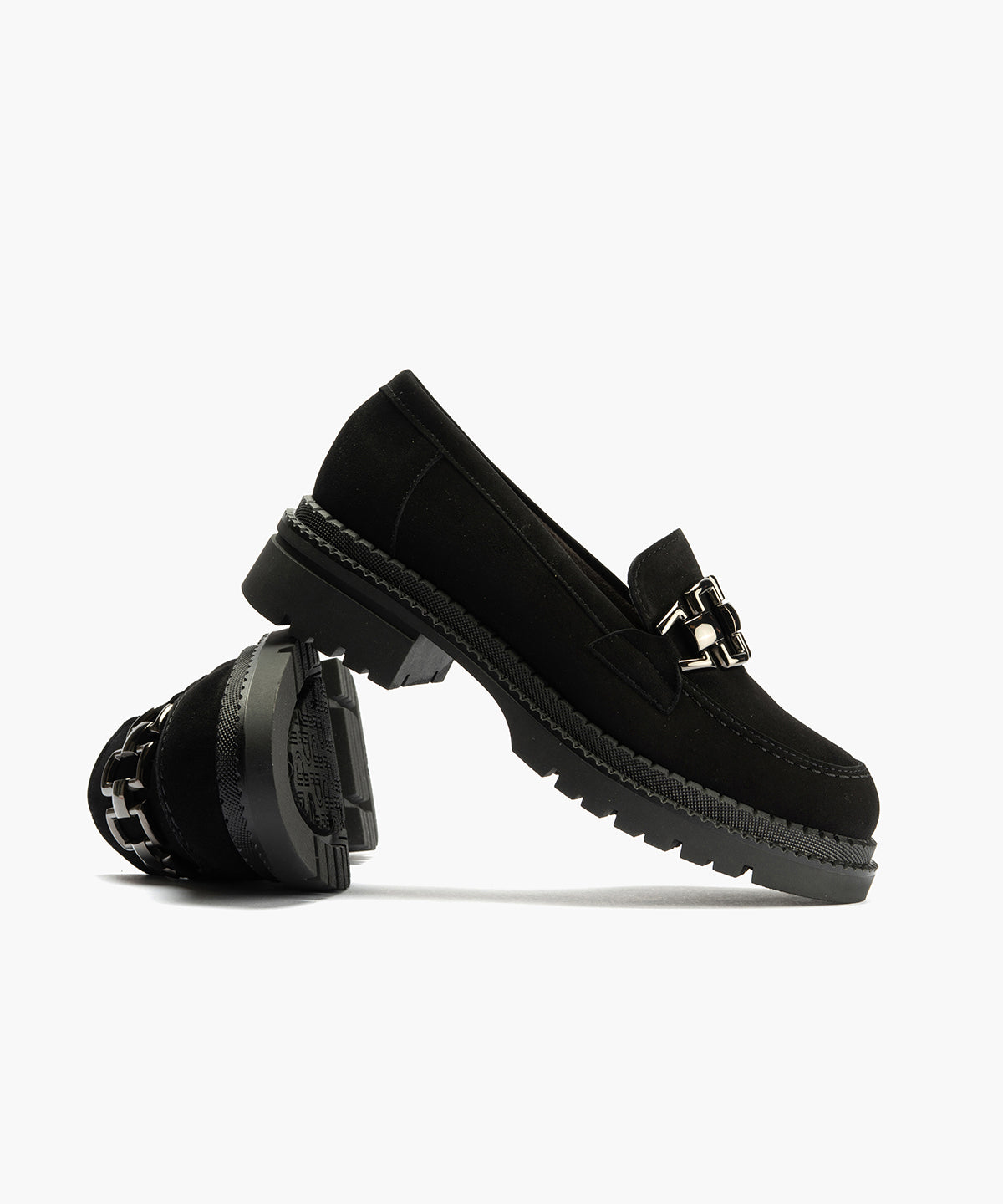 Mocasín en Ante con adorno de mujer color negro
