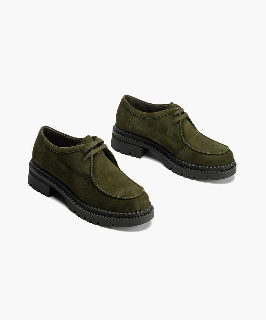 Wallaby en Ante con cordones de mujer color kaki