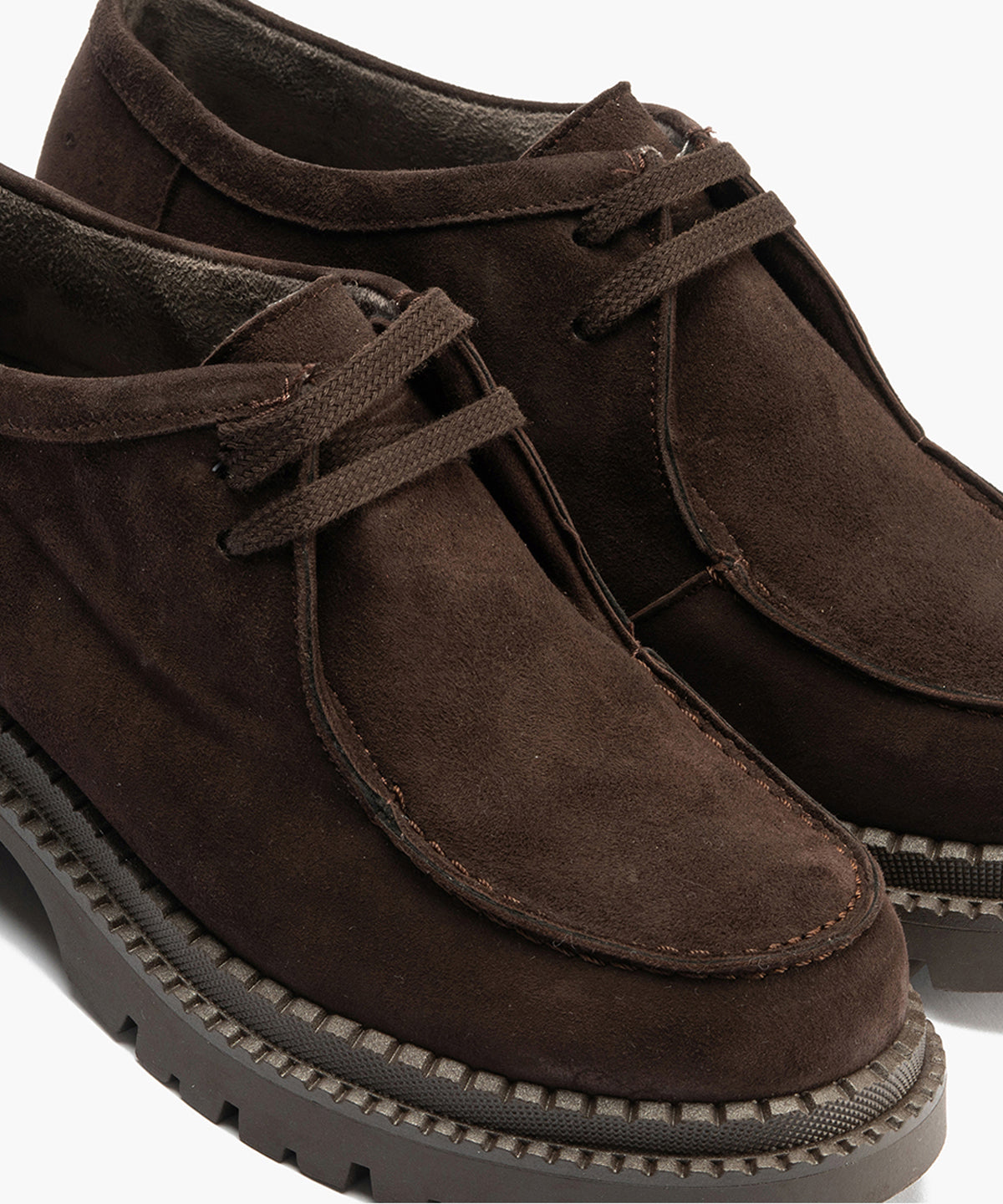 Wallaby en Ante con cordones de mujer color marron