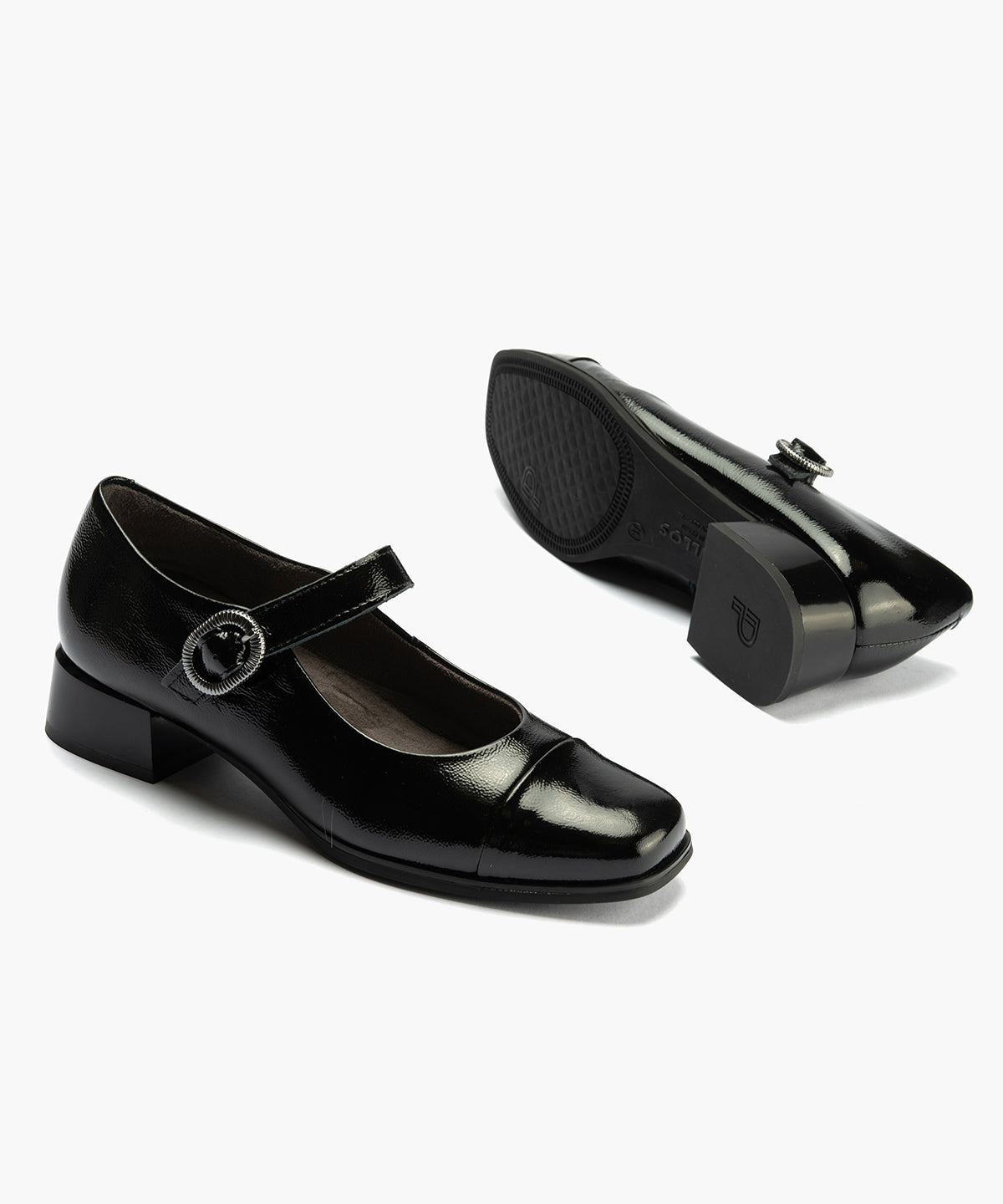 Mercedes con correas en charol mujer negro