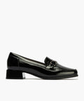 Mocasín en Charol con adorno de mujer color negro