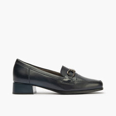 Mocasin en Napa con adorno de mujer color marino