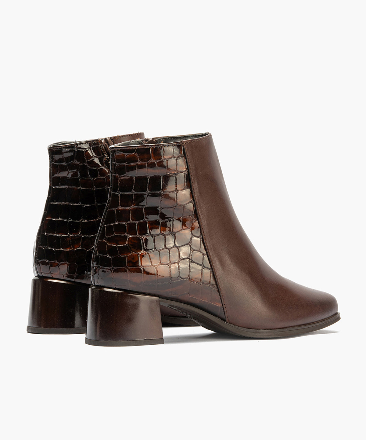 Botin en napa con coco charol de mujer color marron