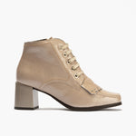 Botín Bajo en Charol con cordones de mujer color piedra