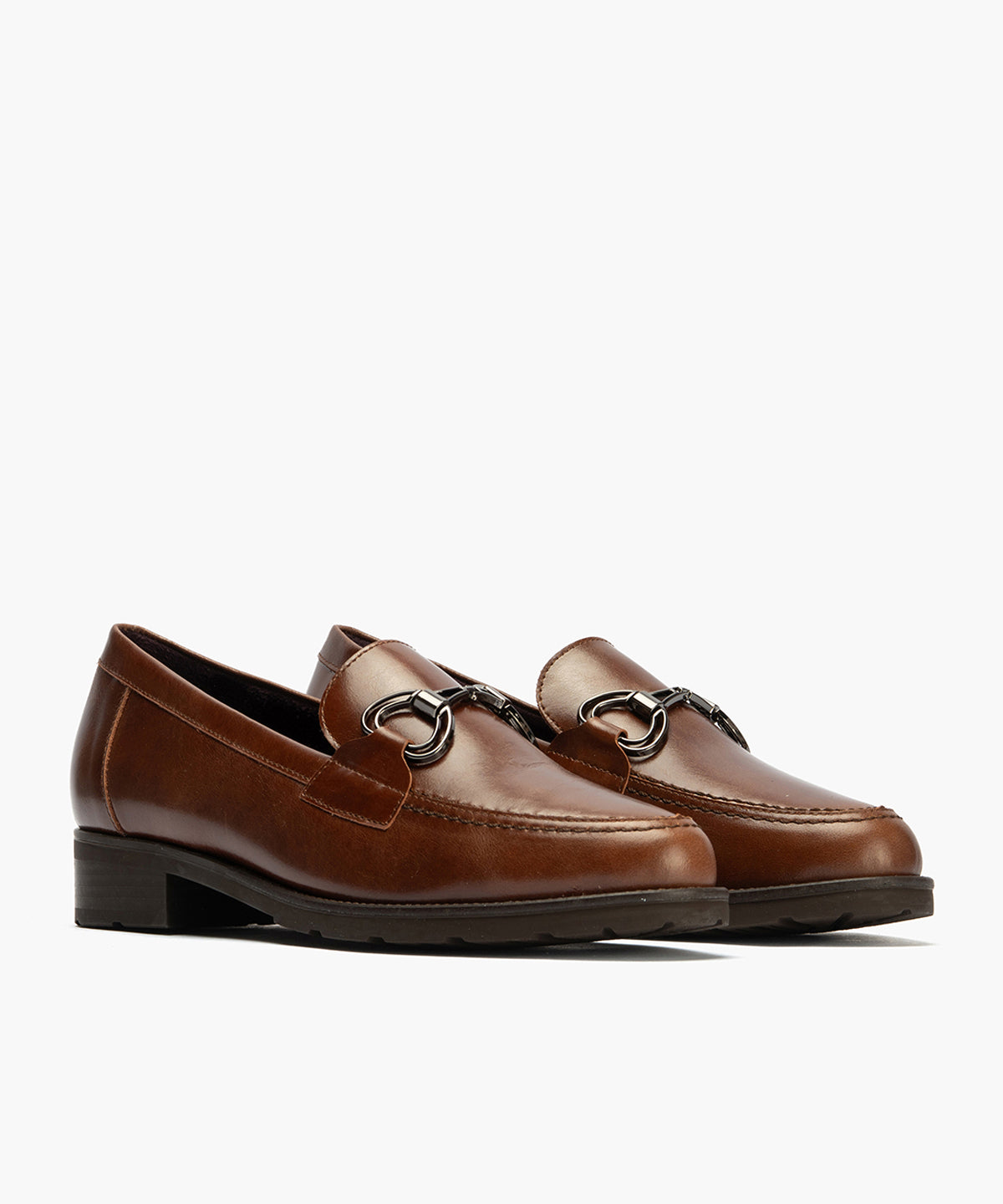 Mocasín con Adorno de mujer color cuero