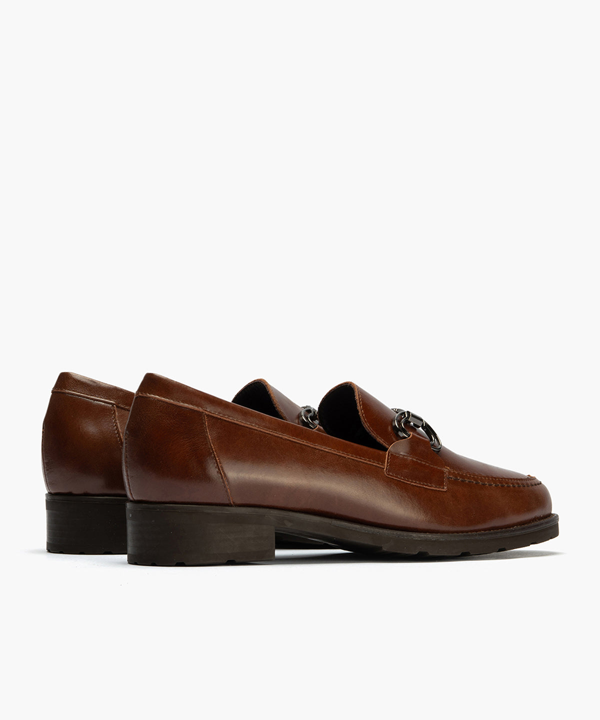Mocasín con Adorno de mujer color cuero