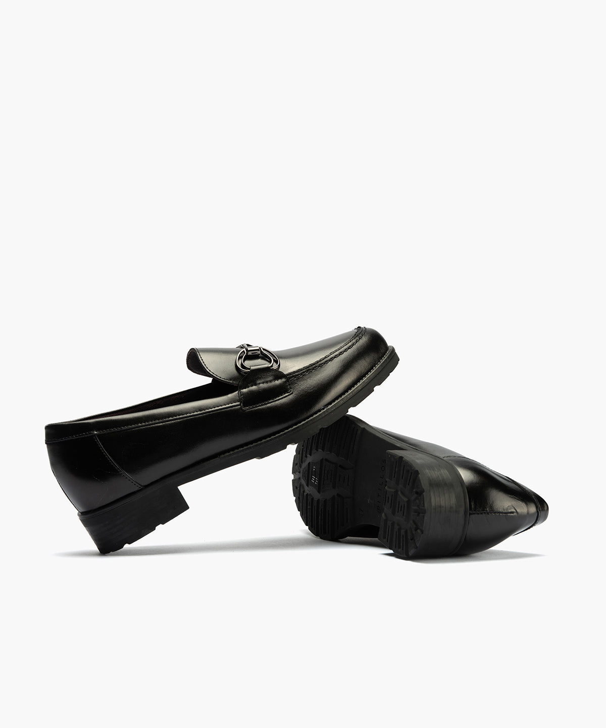 Mocasín con Adorno de mujer color negro