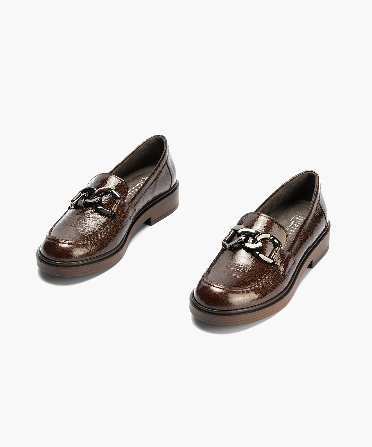 Mocasín en Charol con adorno de mujer color marron