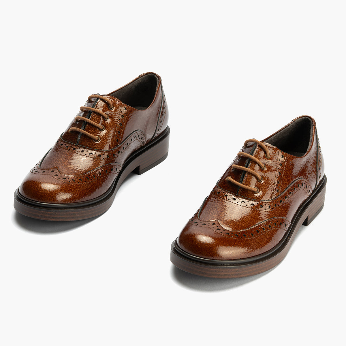 Ingles en Charol con cordones de mujer color cuero