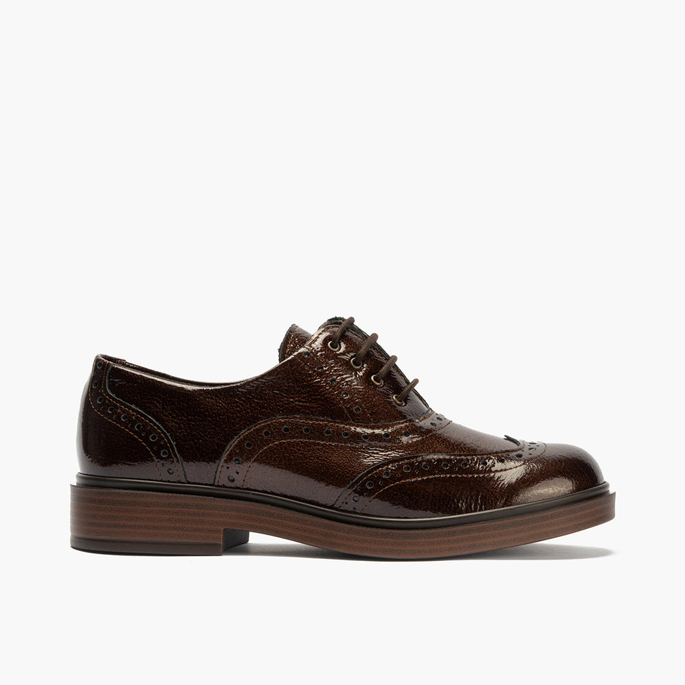 Ingles en Charol con cordones de mujer color marron