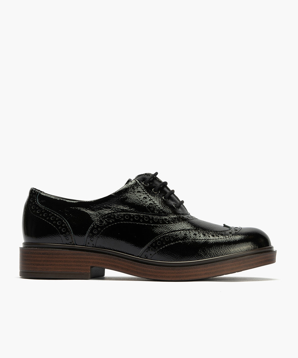 Ingles en Charol con cordones de mujer color negro