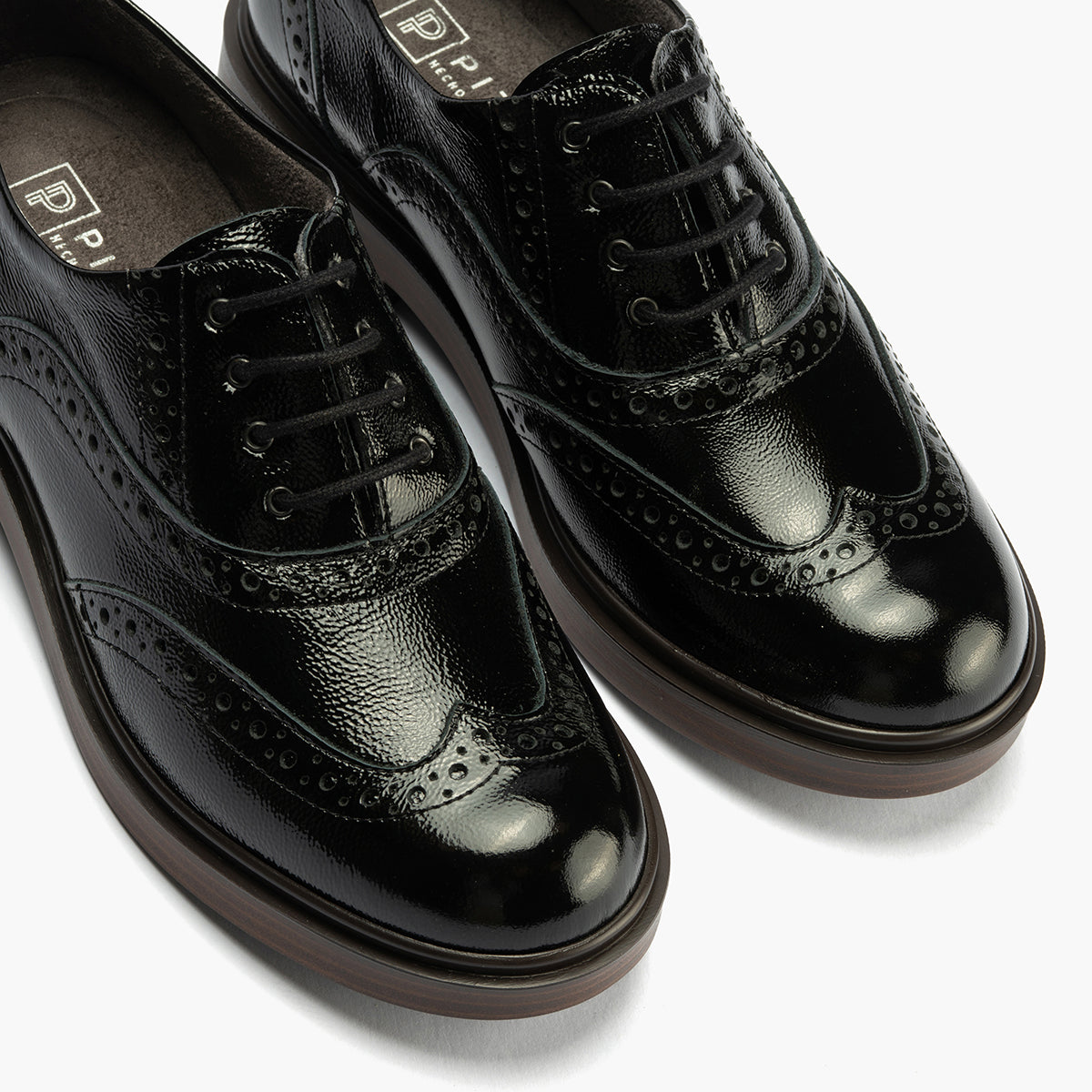 Ingles en Charol con cordones de mujer color negro