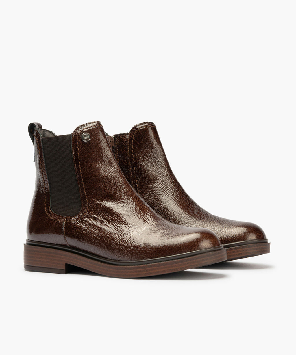 Botín Chelsey en Charol con cremallera de mujer color marron