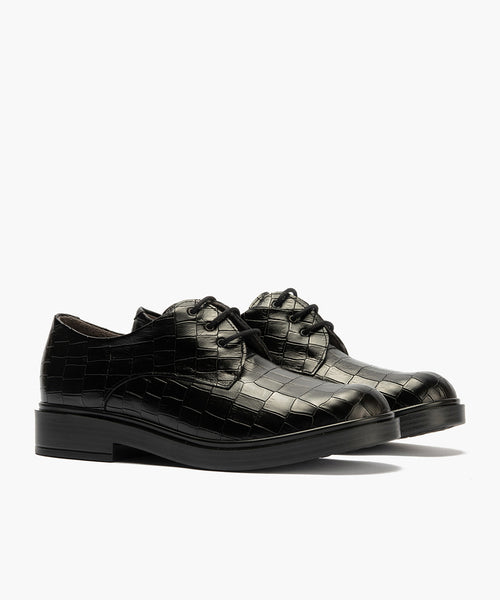 Blucher en Coco con cordones de mujer color negro