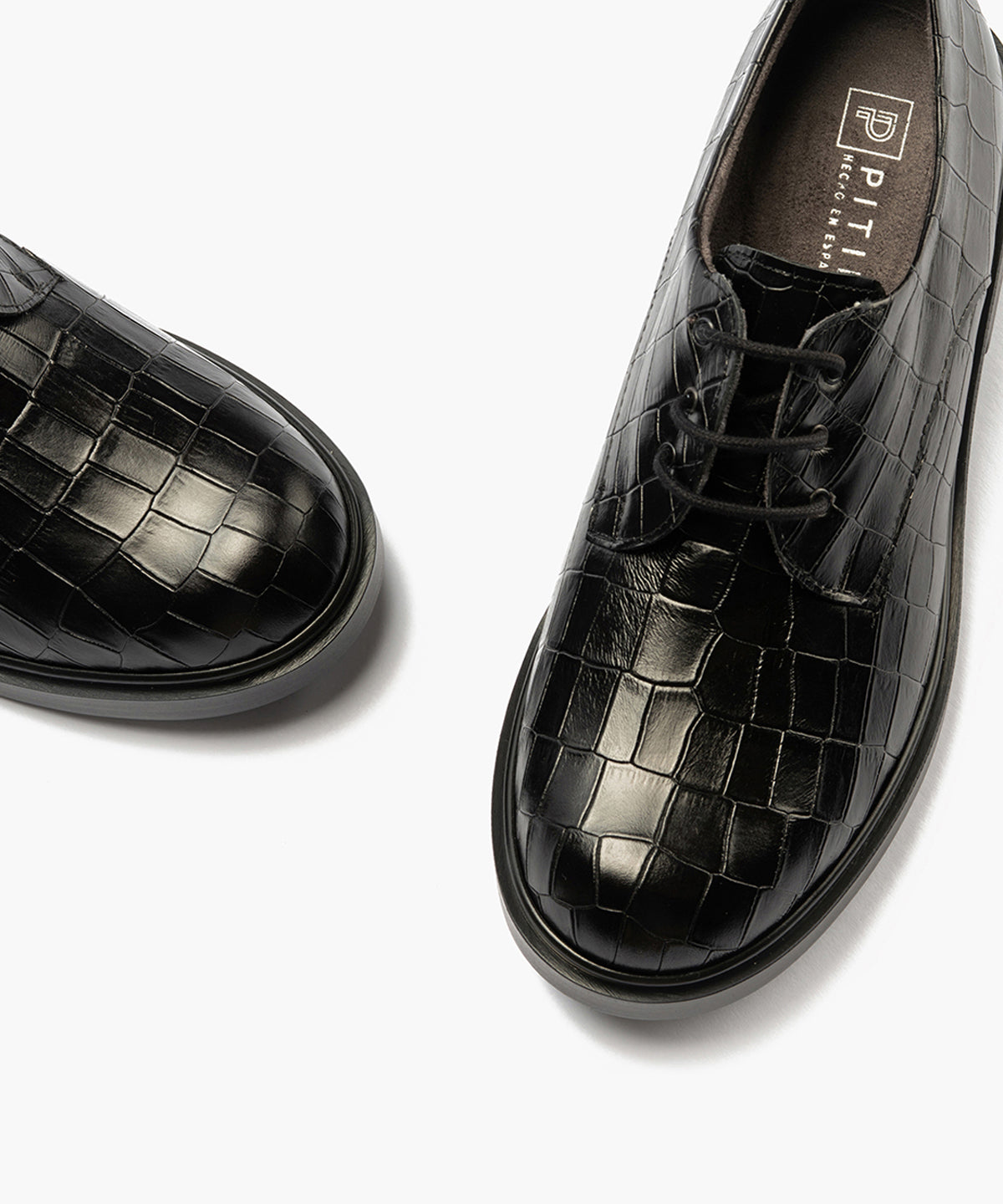 Blucher en Coco con cordones de mujer color negro