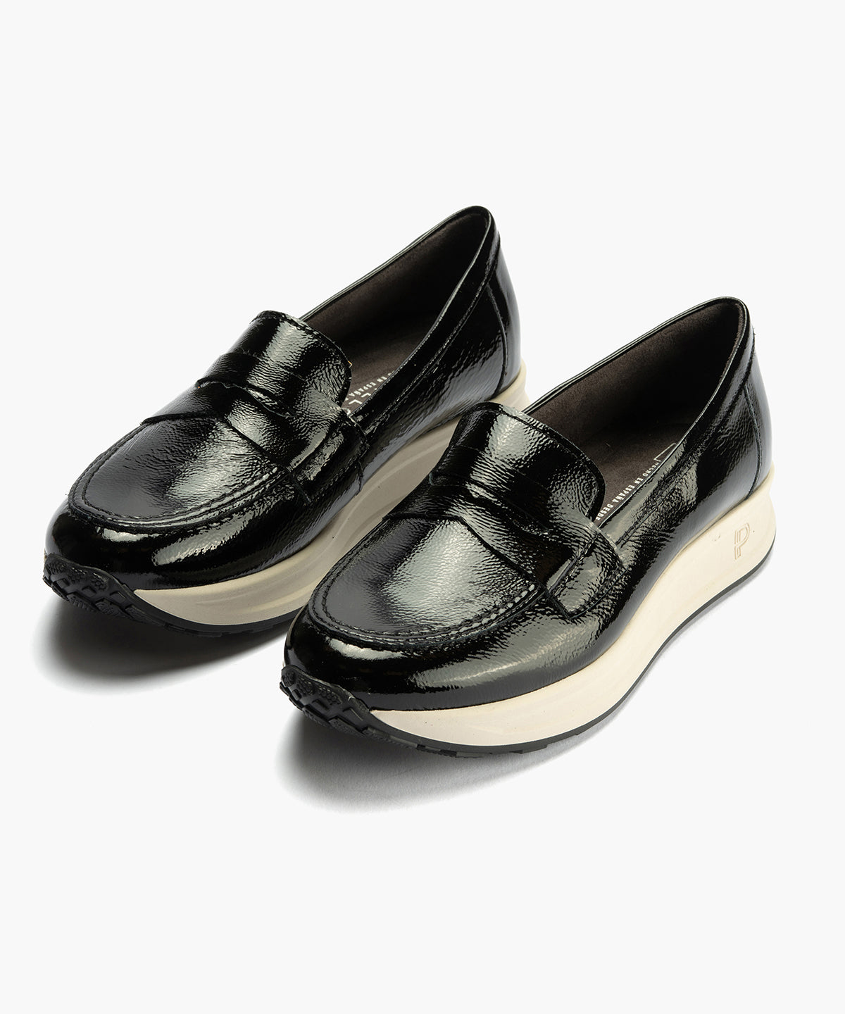 Mocasín en Charol de mujer color negro