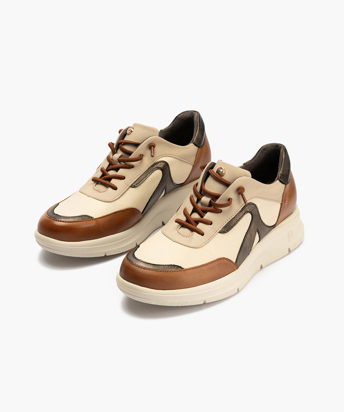 Deportivo Cuatricolor de mujer color cuero