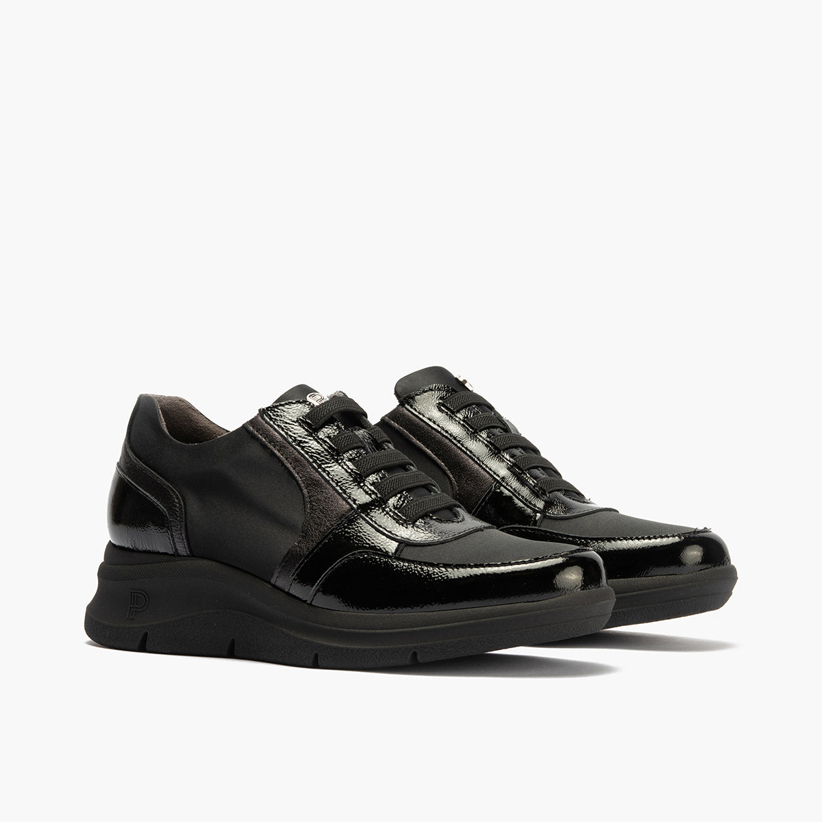 Deportivo con Nylon de mujer color negro