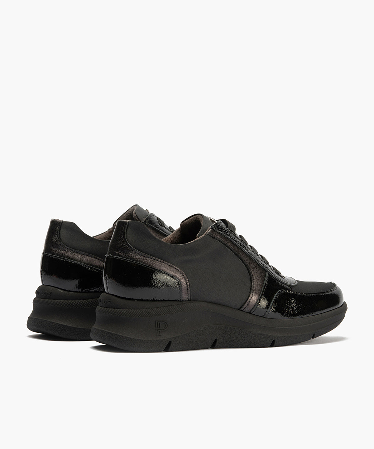 Deportivo con Nylon de mujer color negro