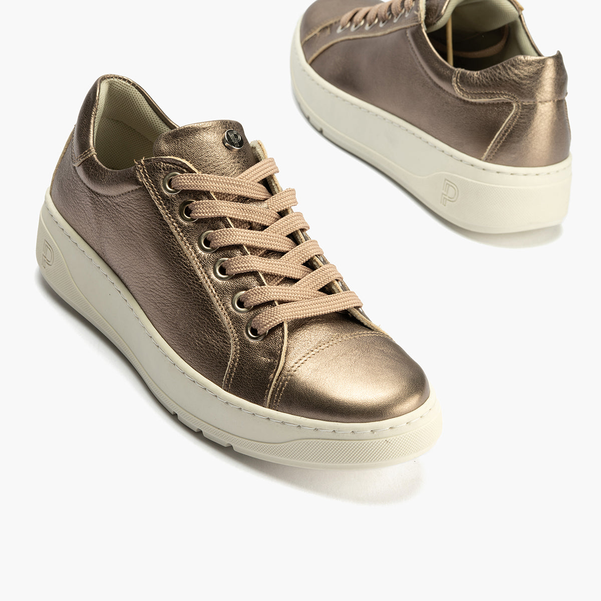 Basket en Laminado con cordones de mujer color bronce