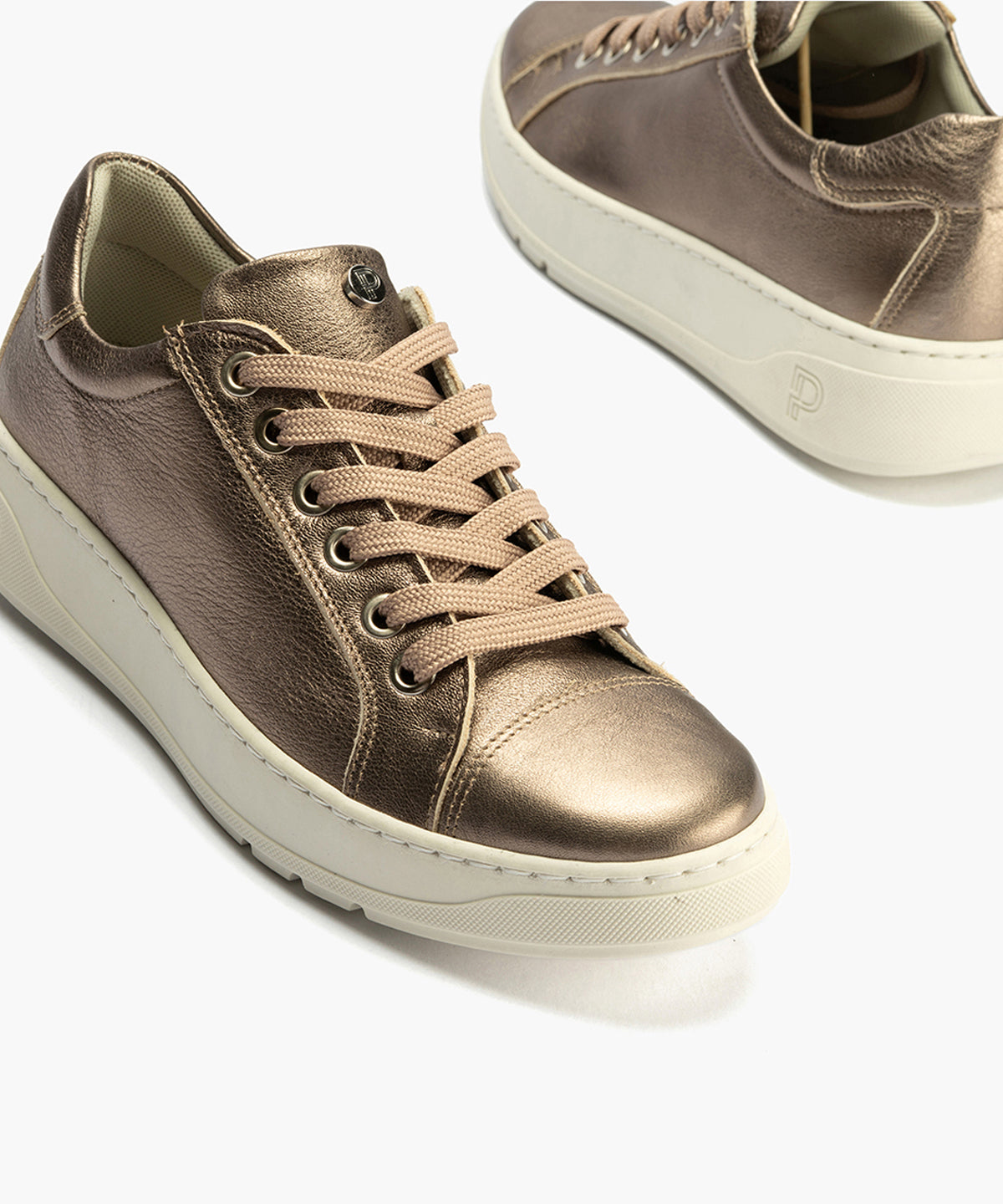 Basket en Laminado con cordones de mujer color bronce