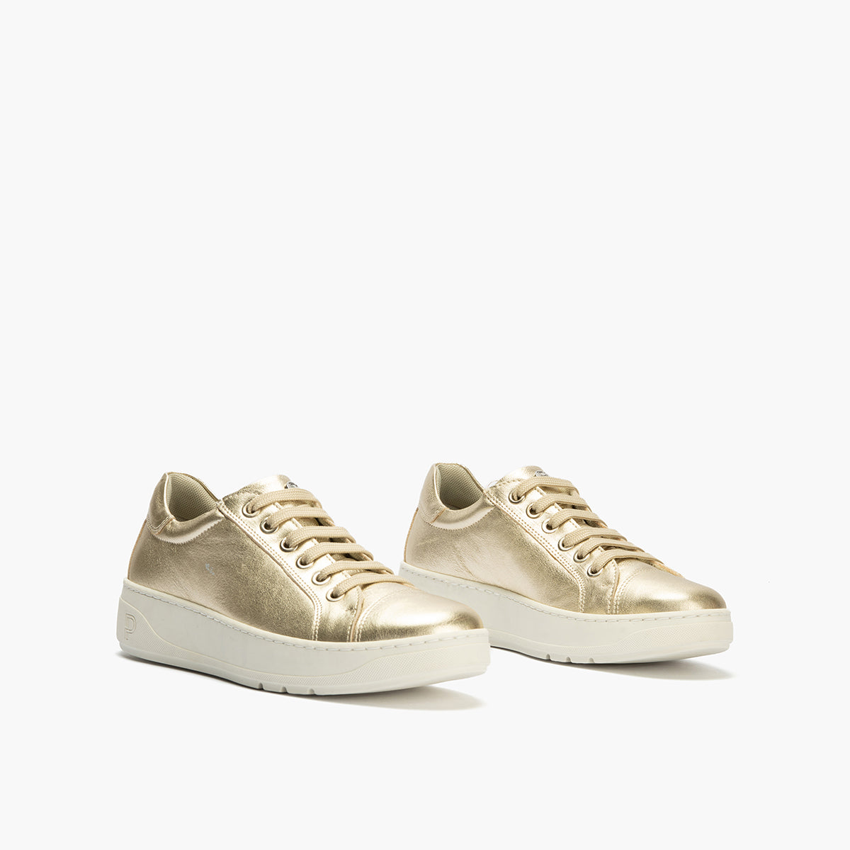 Basket en Laminado con cordones de mujer color oro