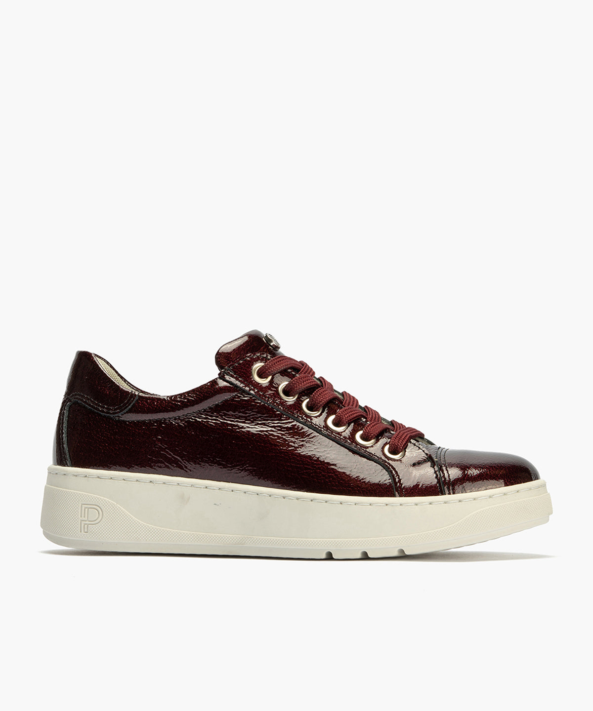Basket en Charol con cordones de mujer color burdeos