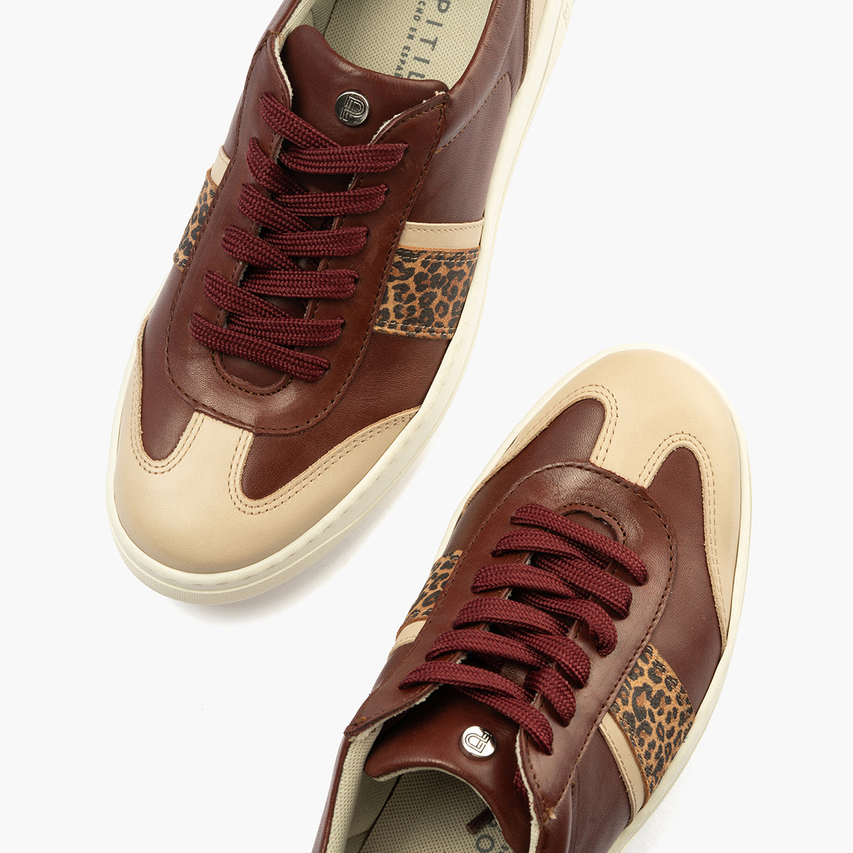 Basket Combinado con leopardo de mujer color burdeos