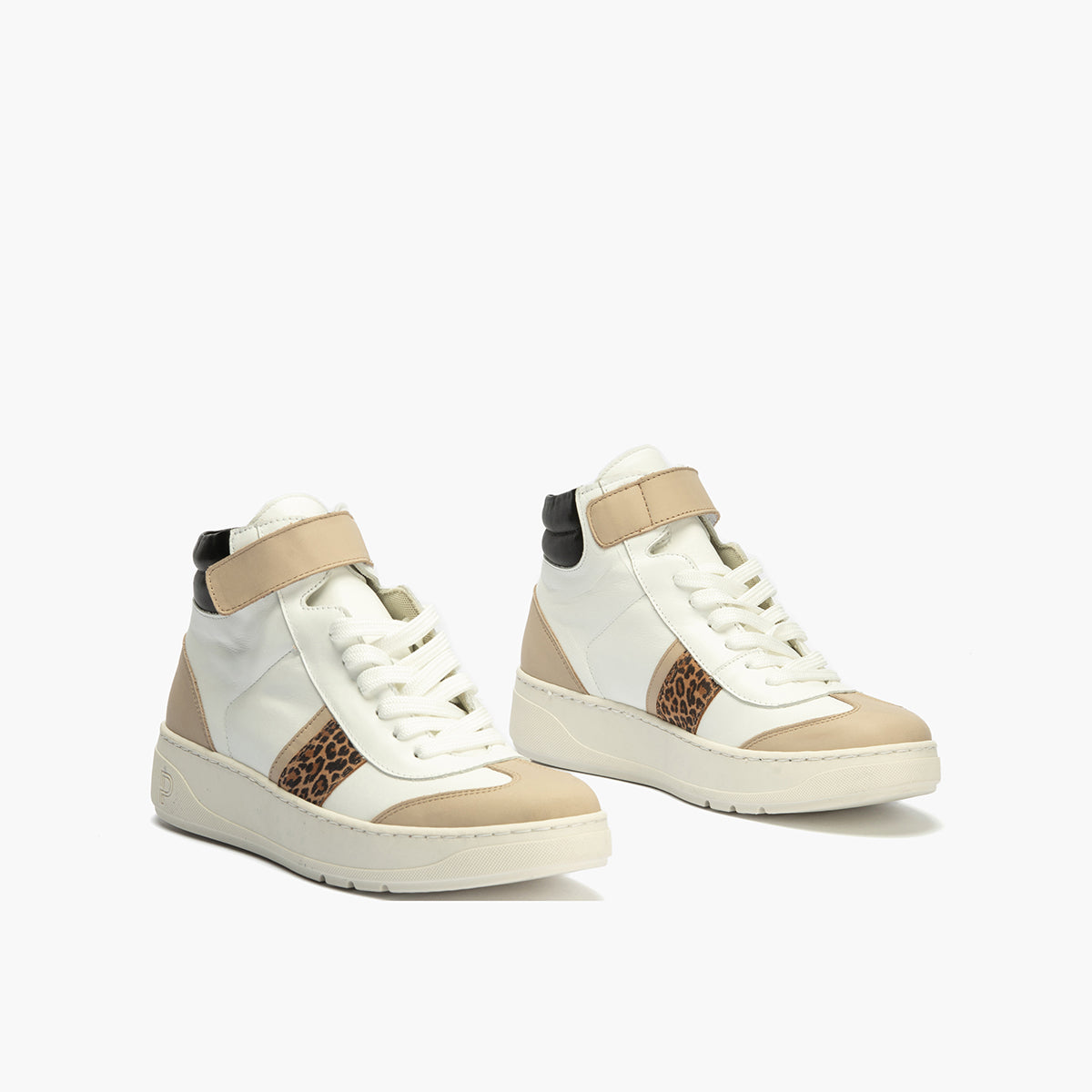 Botín Basket Combinado con leopardo de nujer color blanco