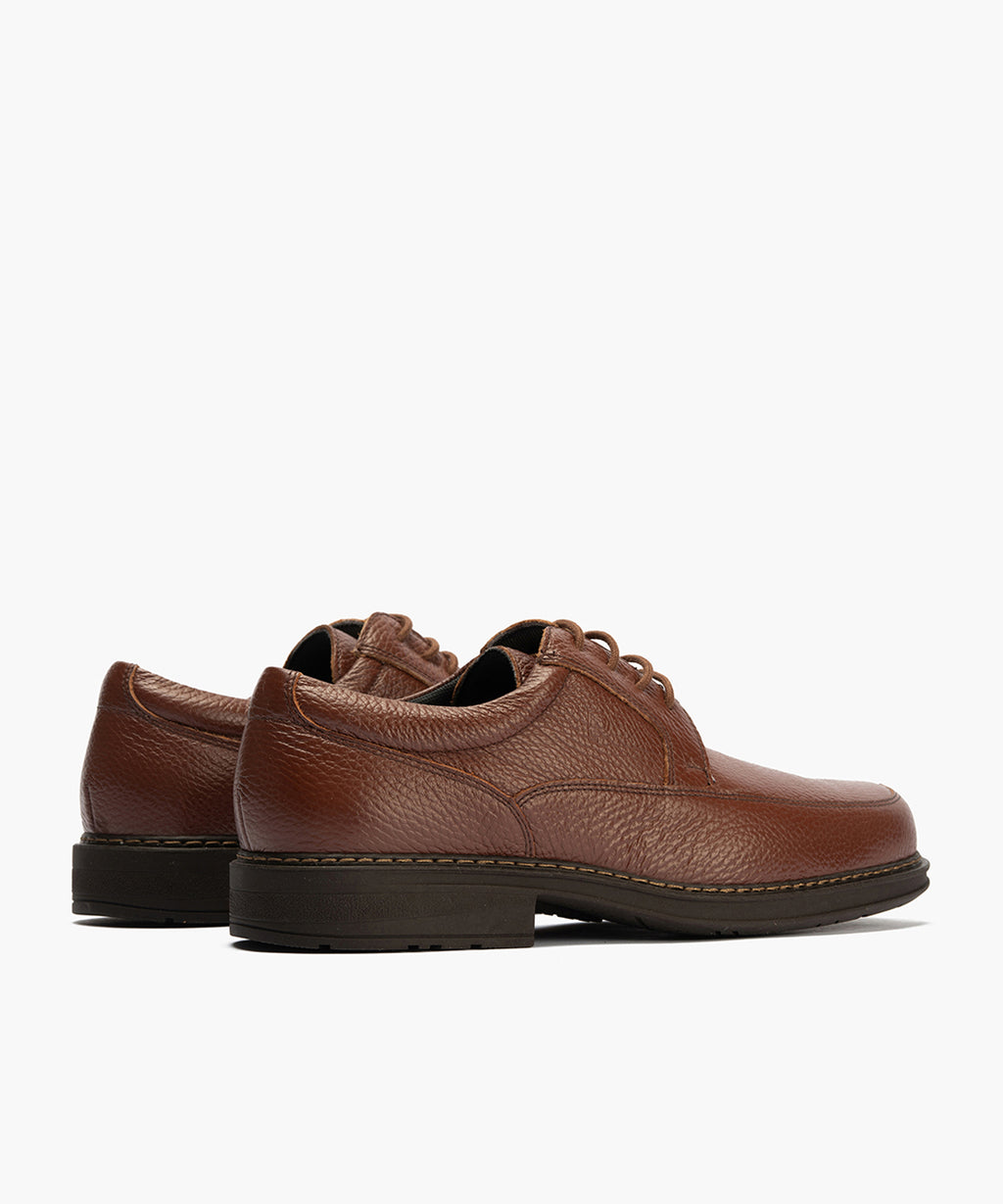Zapato Blucher Hombre con Piel Bombeada Marrón