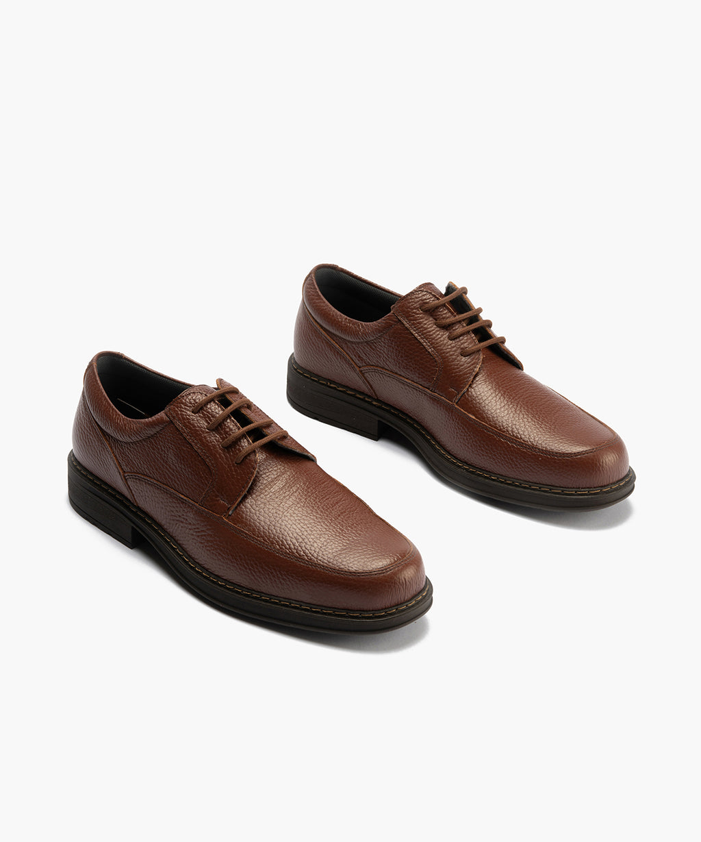 Zapato Blucher Hombre con Piel Bombeada Marrón