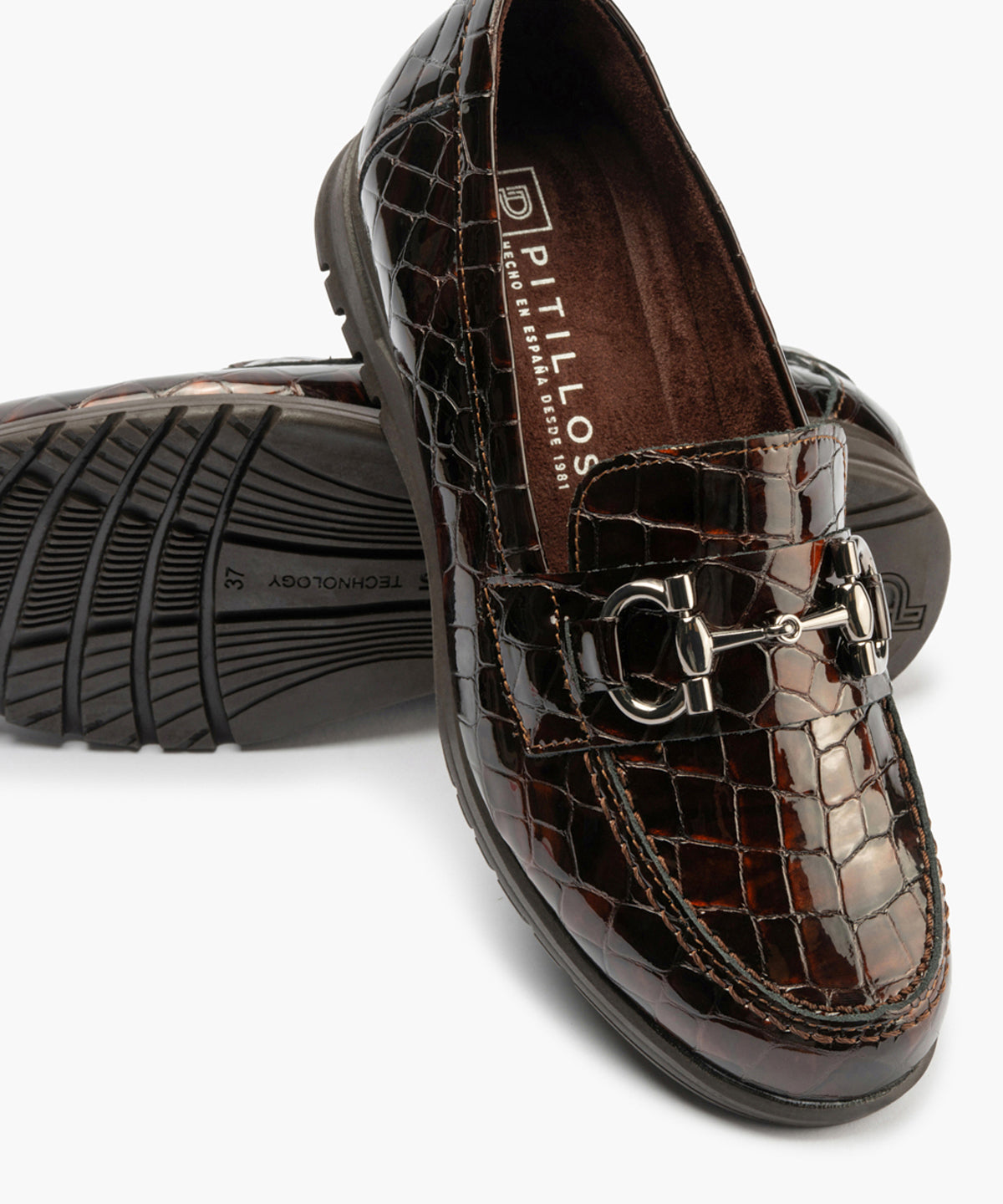 Mocasín en Coco con adorno de mujer color marron