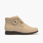 Botín Bajo con elásticos y velcro de mujer color piedra