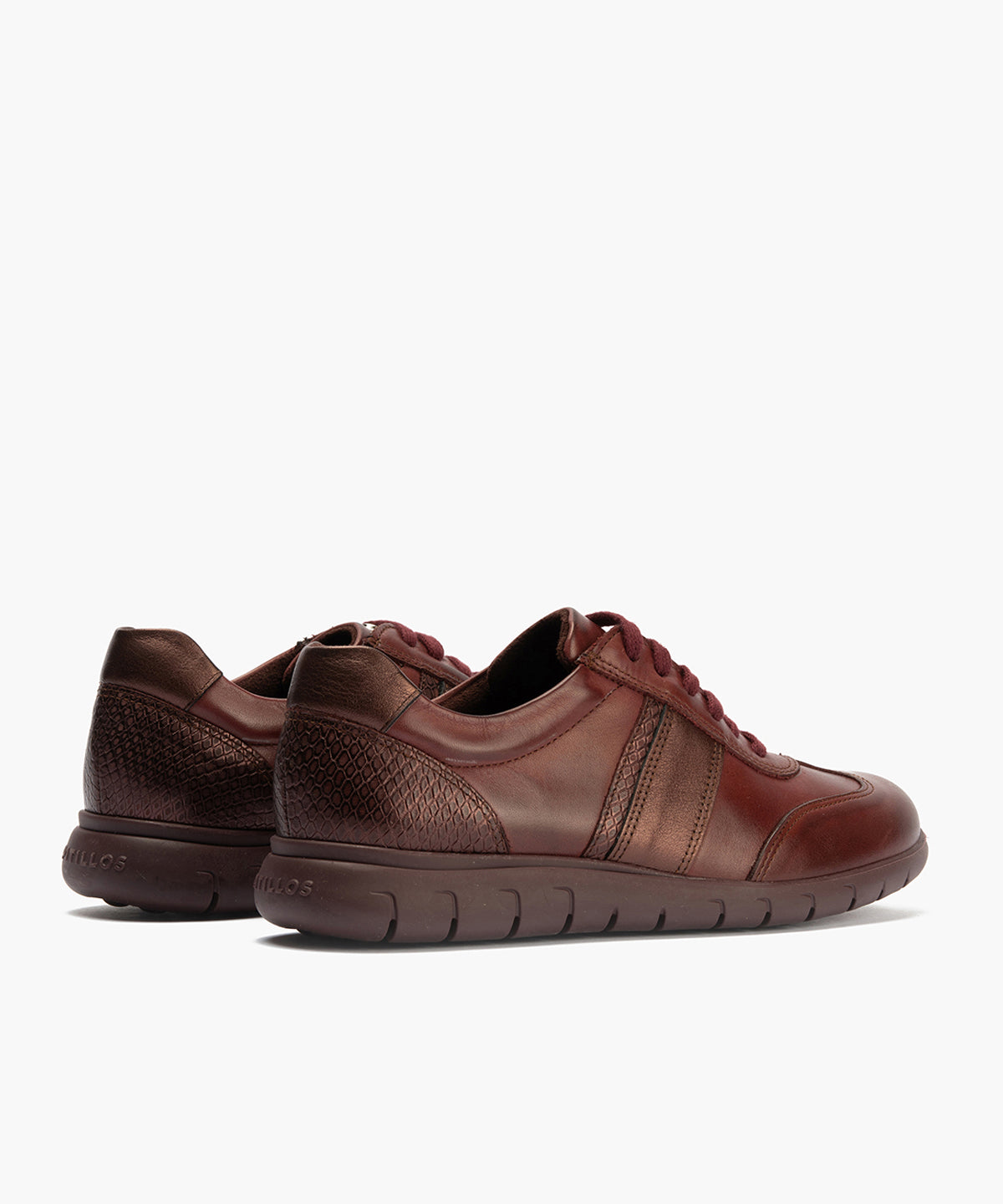 Deportivo de Cordonera de mujer color burdeos