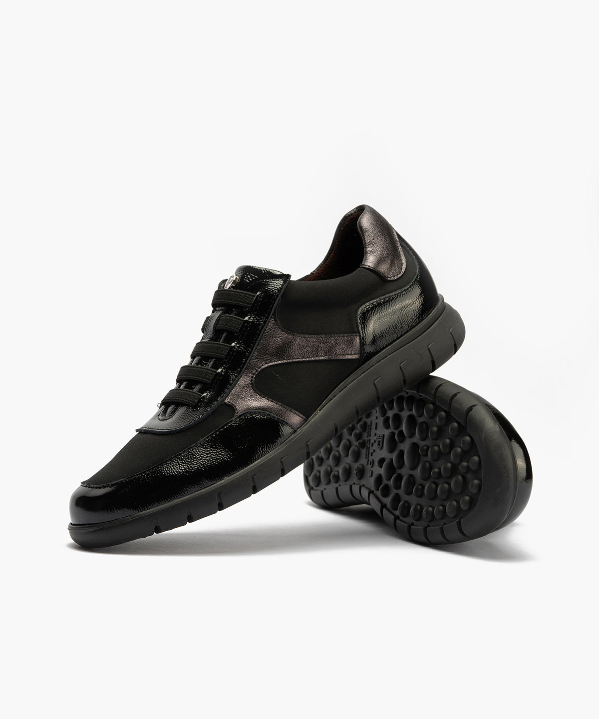 Deportivo con Nylon de mujer color negro