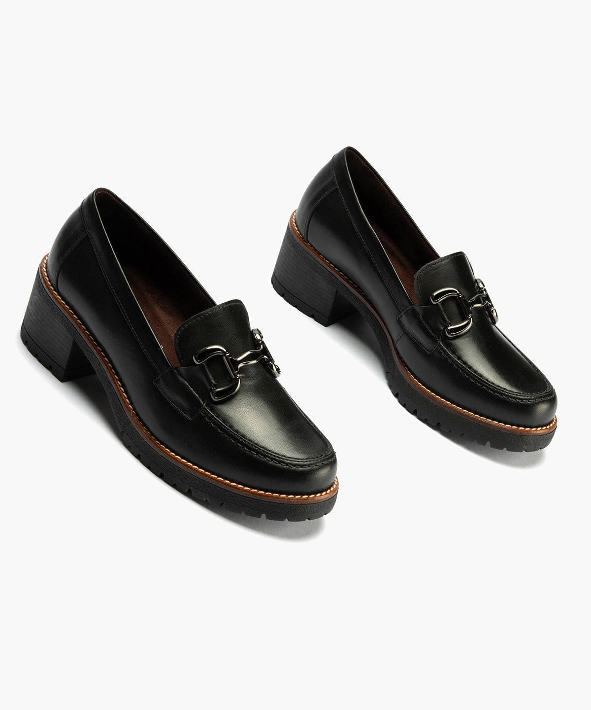 Mocasín en Napa con adorno de mujer color negro