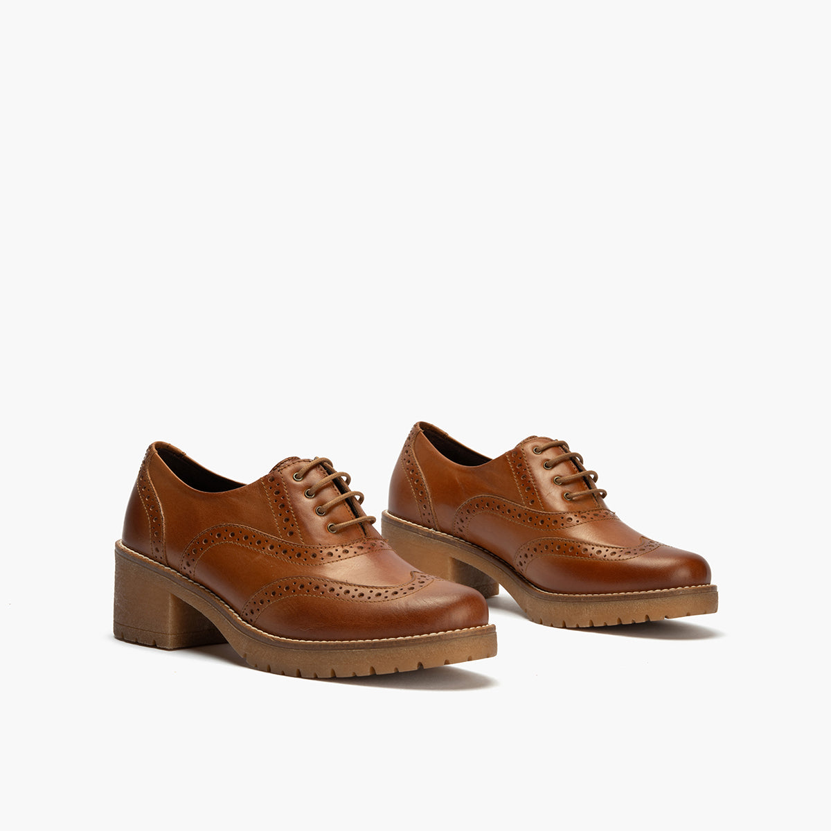 Ingles en Napa con cordones de mujer color cuero
