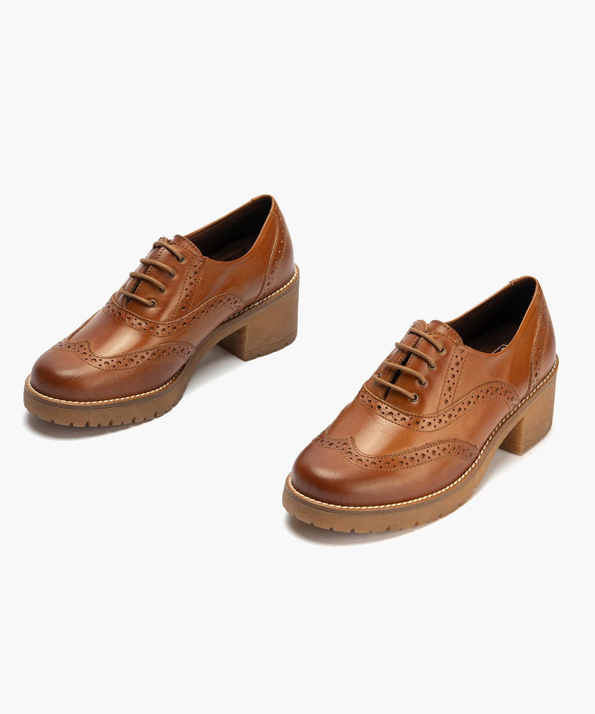 Ingles en Napa con cordones de mujer color cuero