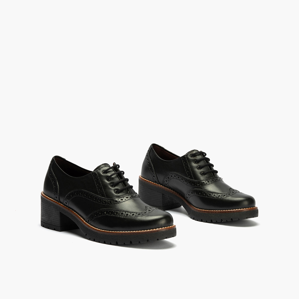 Ingles en Napa con cordones de mujer color negro