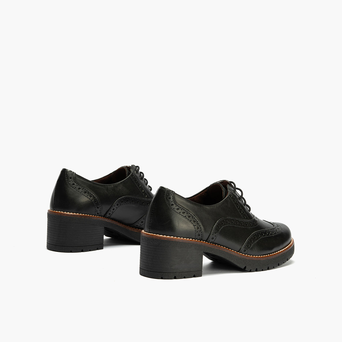 Ingles en Napa con cordones de mujer color negro
